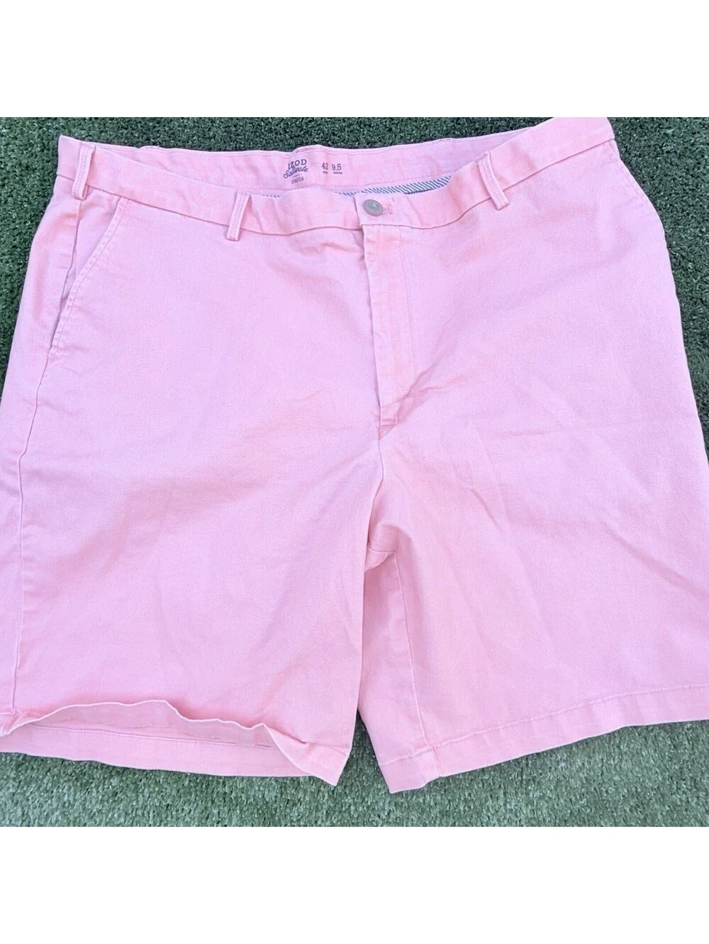 IZOD Saltwater Shorts Men’s 42 Lot of 2 Pink Coral Stretch Chino 9.5 10 Inseam